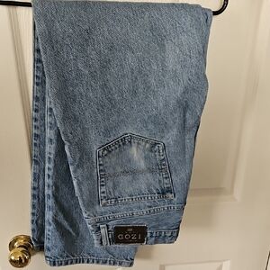 Izod Men's Relaxed Fit Light Blue Jeans 34 X 32